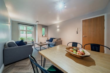 2 bed house, Flat 9, Lowry House, Fallowfield, Manchester, M146ZT - Image 2