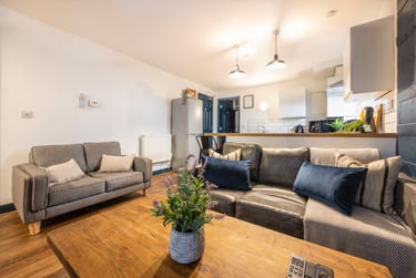 4 bed house, Flat 25, Shoe &amp; Boot Factory, Highfields, Leicester, LE27AE - Image 1