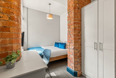 5 bed house, Flat 15, Shoe &amp; Boot Factory, Highfields, Leicester, LE27AE - Image 13