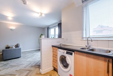 2 bed house, Flat 13, Mayfair Court, Fallowfield, Manchester, M146NS - Image 13