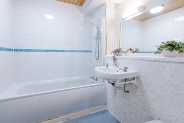 2 bed house, Flat 16, Mayfair Court, Fallowfield, Manchester, M146NS - Image 4
