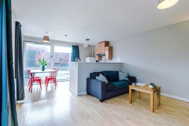 2 bed house, Flat 12, Mayfair Court, Fallowfield, Manchester, M146NS - Image 2