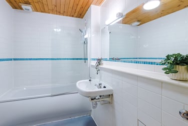 2 bed house, Flat 12, Mayfair Court, Fallowfield, Manchester, M146NS - Image 14