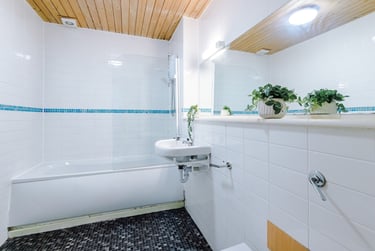 2 bed house, Flat 23, Mayfair Court, Fallowfield, Manchester, M146NS - Image 9