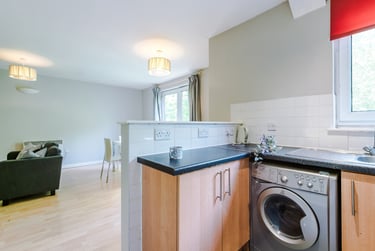 2 bed house, Flat 64, Mayfair Court, Fallowfield, Manchester, M146NS - Image 8