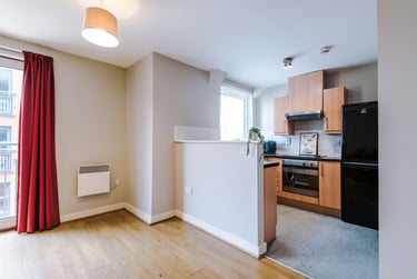 2 bed house, Flat 69, Mayfair Court, Fallowfield, Manchester, M146NS - Image 11