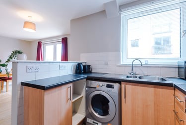 2 bed house, Flat 69, Mayfair Court, Fallowfield, Manchester, M146NS - Image 8