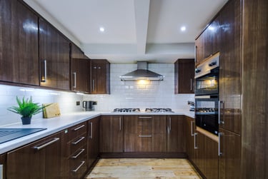 8 bed house, Lenton Boulevard, Lenton, Nottingham, NG72FQ - Image 1