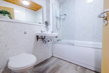 2 bed house, Flat 68, Mayfair Court, Fallowfield, Manchester, M146NS - Image 4