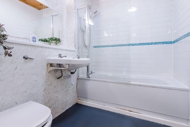 2 bed house, Flat 73, Mayfair Court, Fallowfield, Manchester, M146NS - Image 2