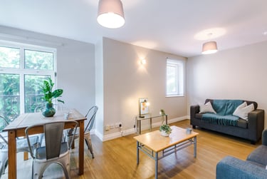 2 bed house, Flat 6, Foulkes House, Fallowfield, Manchester, M146ZW - Image 1