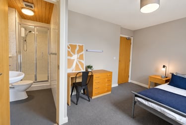 2 bed house, Flat 31, Mayfair Court, Fallowfield, Manchester, M146NS - Image 4
