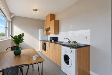 2 bed house, Flat 38, Mayfair Court, Fallowfield, Manchester, M146NS - Image 10