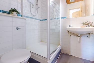 3 bed house, Flat 74, Mayfair Court, Fallowfield, Manchester, M146NS - Image 8