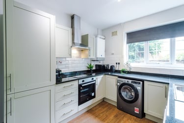 5 bed house, 28 Johnson Road, Lenton, Nottingham, NG72BX - Image 1