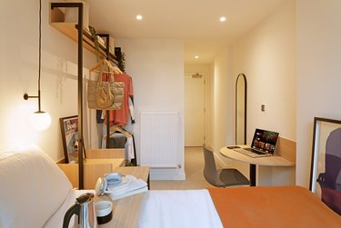 Essential Extra at House of Social, 10 Coleman Street, City Centre, Manchester, M154ND - Image 2