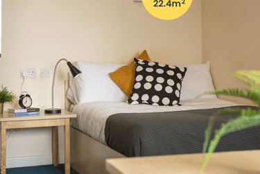 Studio Apartment  at Burley Road, 5 Burley Road, Kirkstall, Leeds, LS31NA - Image 1