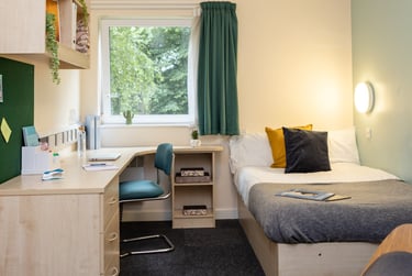 Deluxe (Ensuite) at Bonington Student Village, College Road, Sutton Bonington, Nottingham, LE125RD - Image 1
