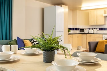 Bronze Plus at Burley Road, 5 Burley Road, Kirkstall, Leeds, LS31NA - Image 5