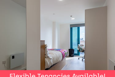 Silver En Suite - Image 1
