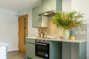 Platinum En Suite at Dunaskin Mill, 5 Dunaskin Court, West End, Glasgow, G116QJ - Image 9