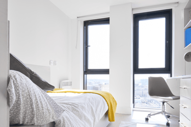 Bronze Plus En Suite - Image 2