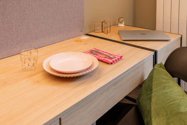 Executive Studio at Potterrow, 16-20 Potterrow, Marchmont, Edinburgh, EH89BL - Image 6