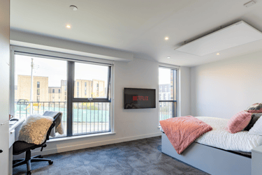 Diamond Studio at Glasgow West End, 31 Gilbert Street, City Centre, Glasgow, G38JY - Image 1