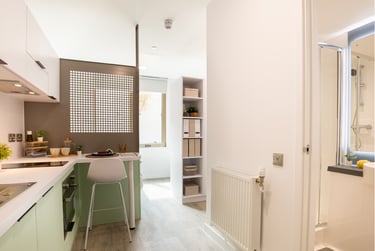 Club Saver Studio - Image 2