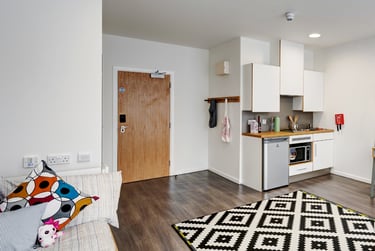Classic Studio Plus at Bridge House, 180 Old Dumbarton Road, City Centre, Glasgow, G38QB - Image 4