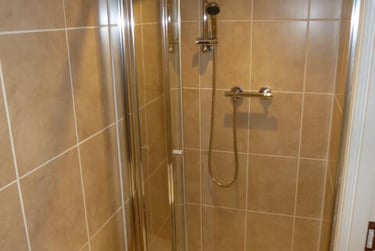 1 bed flat, Flat 3, Plymouth, PL46ER - Image 5