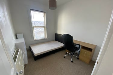 4 bed house, 32 Eton Place (students), Plymouth, PL15DT - Image 2