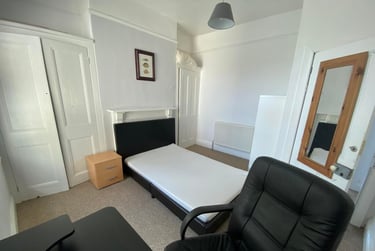4 bed house, 32 Eton Place (students), Plymouth, PL15DT - Image 6