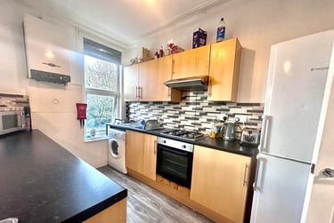 5 bed house, Maisonette, Plymouth, PL46ER - Image 11