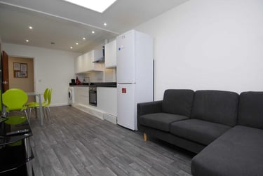 4 bed house, 61B Ebrington Street (students), Plymouth, PL49AA - Image 8