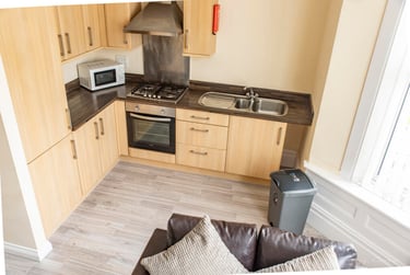 3 bed house, Flat 1, Plymouth, PL48PN - Image 8