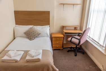 3 bed house, Flat 1, Plymouth, PL48PN - Image 9