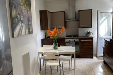 4 bed house, 30 Westbourne Road (students), Plymouth, PL34LJ - Image 1