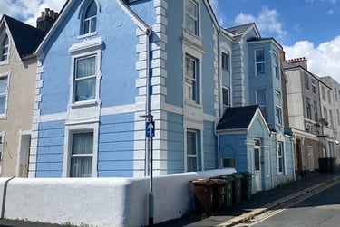 3 bed flat, Flat 2 Radnor House (students), Plymouth, PL48NX - Image 1