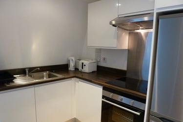 1 bed studio, Flat 7, Plymouth, PL48NH - Image 4