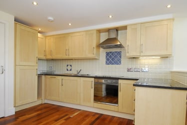 3 bed house, Flat 35, Plymouth, PL48AS - Image 5