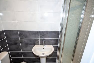 2 bed house, Flat 4, Plymouth, PL46AY - Image 6