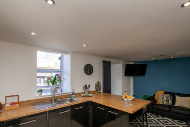 4 bed flat, Flat A The Clubhouse (students), Plymouth, PL46LD - Image 3