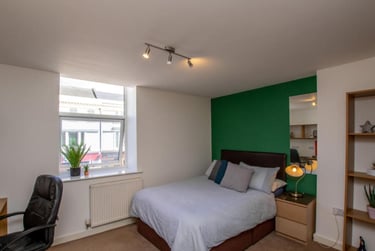 4 bed flat, Flat C The Clubhouse (students), Plymouth, PL46LD - Image 3