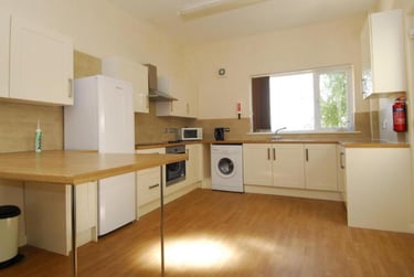 5 bed house, 26 Salisbury Road (students), Plymouth, PL48QT - Image 3