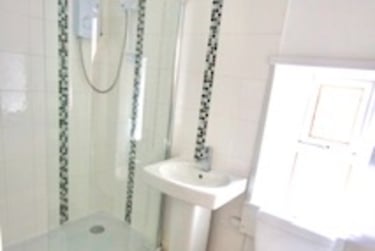 6 bed house, 22 Furzehill road (students), Plymouth, PL47JZ - Image 3