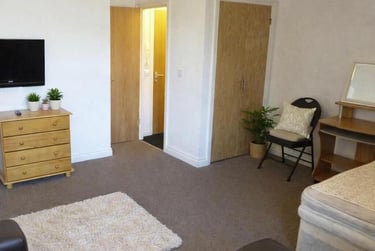 1 bed studio, Flat 7, Plymouth, PL48NH - Image 8