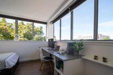 1 bed studio, Armada House Superior Corner Studio (students), Plymouth, PL11LB - Image 6