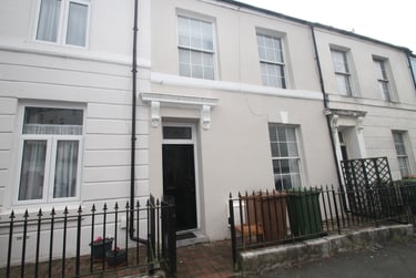 4 bed house, 3 Beaumont Place (students), Plymouth, PL48EA - Image 2