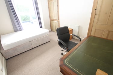4 bed house, 3 Beaumont Place (students), Plymouth, PL48EA - Image 6